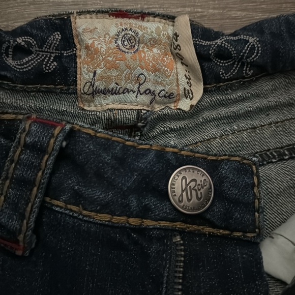 American Rag Denim Jean Shorts Thick Stitched Distressed Juniors 0 - Picture 7 of 7